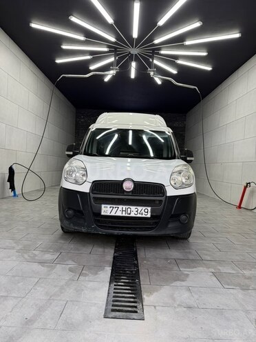 Fiat Doblo 2014, 205,816 km - 1.4 l - Bakı
