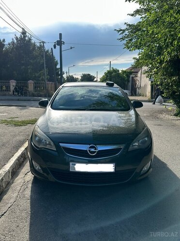 Opel Astra 2010, 265,000 km - 1.3 l - Bakı