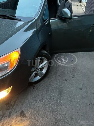 Opel Astra 2010, 265,000 km - 1.3 l - Bakı