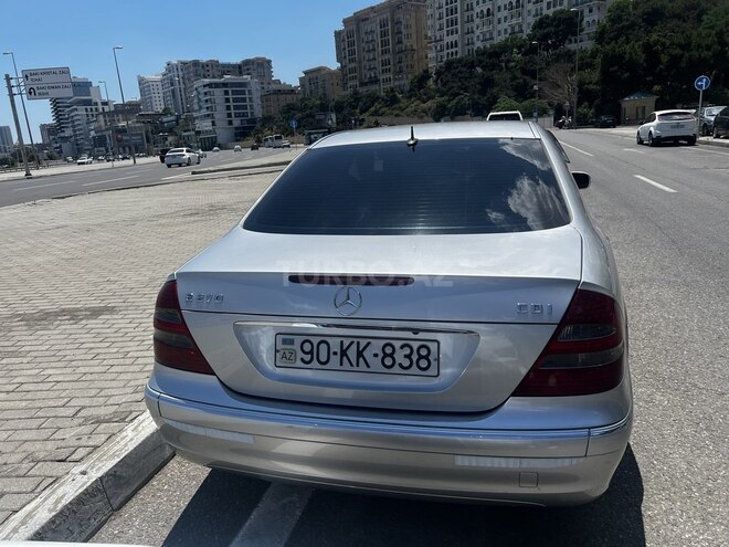 Mercedes E 270 2003, 480,000 km - 2.7 l - Bakı