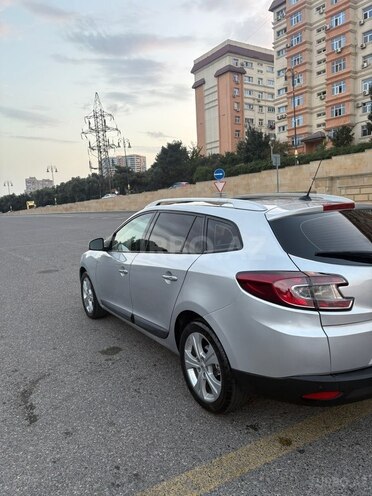 Renault Megane 2010, 380,000 km - 1.5 l - Bakı