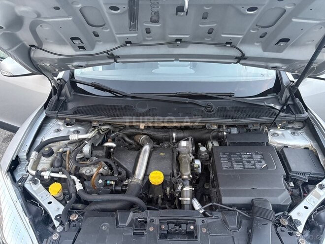 Renault Megane 2010, 380,000 km - 1.5 l - Bakı