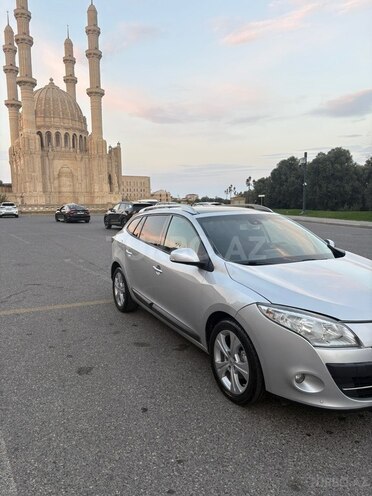 Renault Megane 2010, 380,000 km - 1.5 l - Bakı