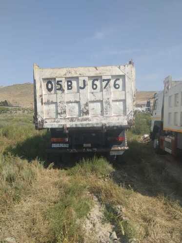 HOWO Sinotruk 2011, 280,000 km - 9.0 л - Quba