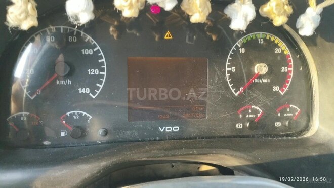 HOWO Sinotruk 2011, 280,000 km - 9.0 л - Quba
