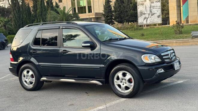 Mercedes ML 320 2002, 325,000 km - 3.2 l - Sumqayıt