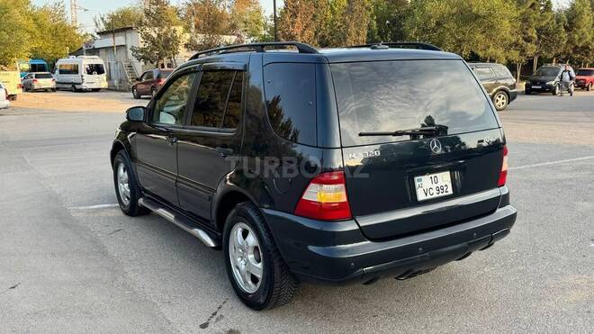 Mercedes ML 320 2002, 325,000 km - 3.2 l - Sumqayıt
