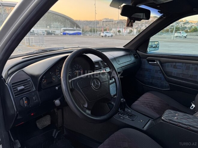 Mercedes C 180 1996, 380,000 km - 1.8 l - Qusar