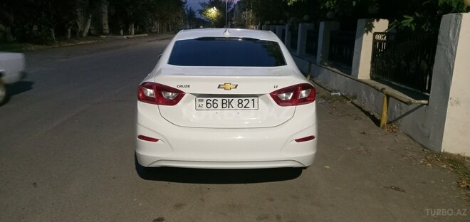 Chevrolet Cruze 2017, 249,448 km - 1.4 l - Yevlax