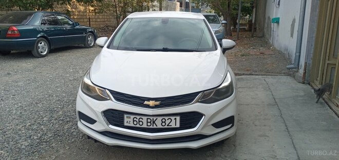 Chevrolet Cruze 2017, 249,448 km - 1.4 l - Yevlax