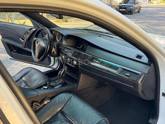 BMW 525 2005, 237,000 km - 2.5 l - Bakı