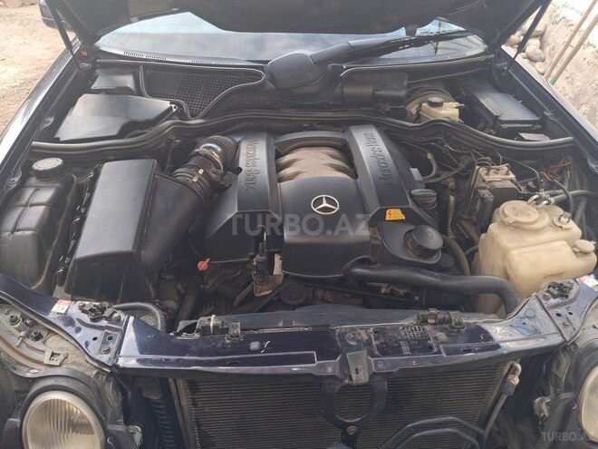 Mercedes E 240 1998, 248,650 km - 2.4 l - Tovuz