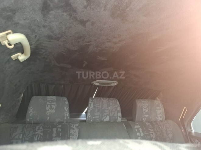 Mercedes E 240 1998, 248,650 km - 2.4 l - Tovuz