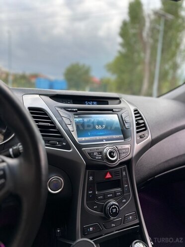 Hyundai Avante 2015, 158,000 km - 1.6 l - Lənkəran