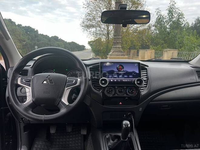 Mitsubishi L200 2022, 102,000 km - 2.4 l - Şabran