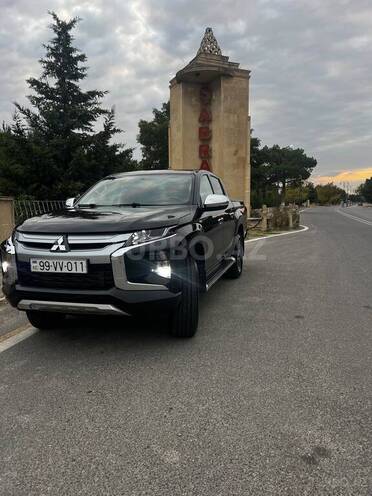 Mitsubishi L200 2022, 102,000 km - 2.4 l - Şabran