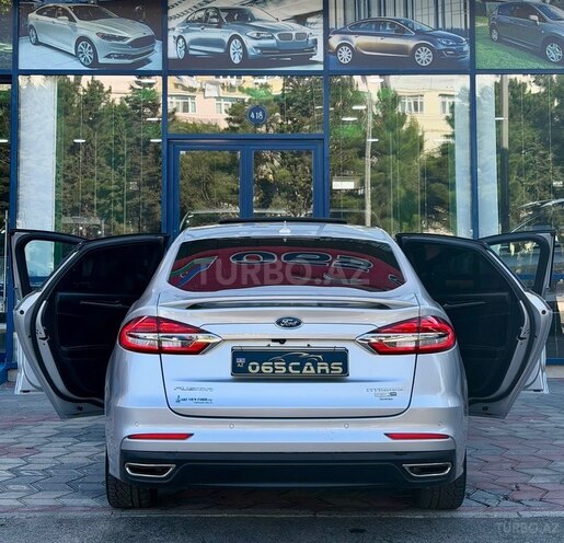 Ford Fusion (North America) 2019, 155,000 km - 2.0 l - Sumqayıt