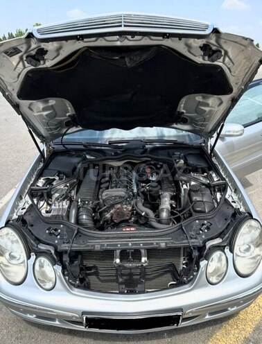 Mercedes E 220 2004, 315,000 km - 2.2 l - Gəncə