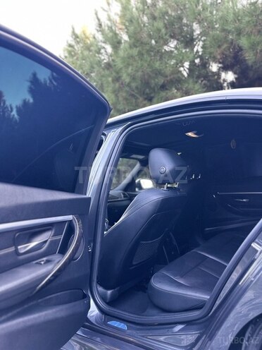BMW 330 2016, 195,000 km - 2.0 l - Bakı
