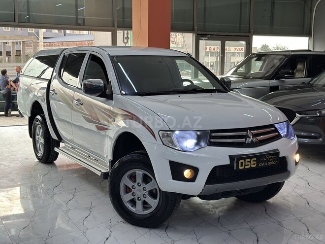 Mitsubishi L200 2014, 298,000 km - 2.5 l - Xırdalan