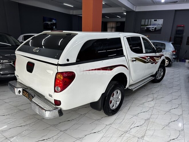 Mitsubishi L200 2014, 298,000 km - 2.5 l - Xırdalan