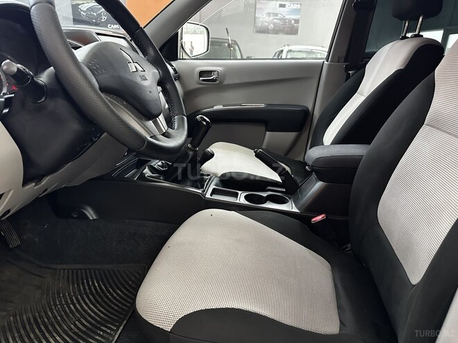 Mitsubishi L200 2014, 298,000 km - 2.5 l - Xırdalan