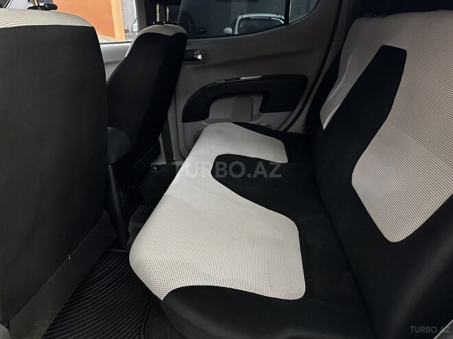 Mitsubishi L200 2014, 298,000 km - 2.5 l - Xırdalan
