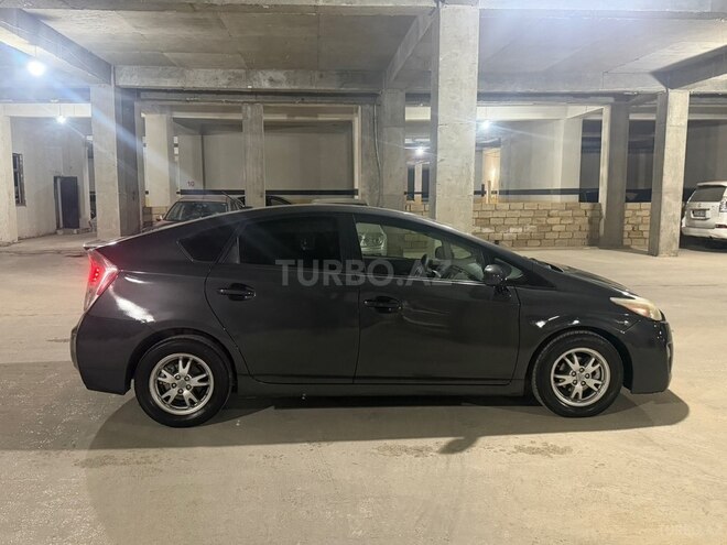 Toyota Prius 2010, 250,000 km - 1.8 л - Bakı