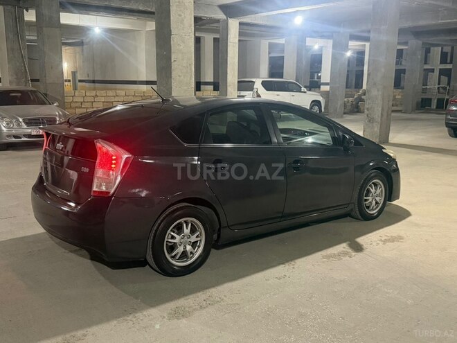 Toyota Prius 2010, 250,000 km - 1.8 л - Bakı