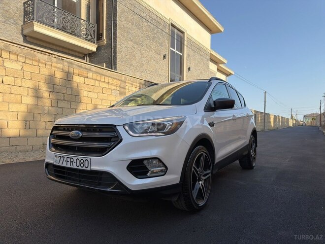 Ford Escape 2018, 141,622 km - 1.5 l - Bakı