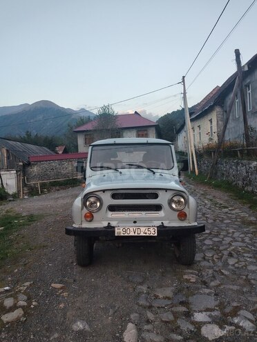 UAZ 469 2004, 100,000 km - 2.4 l - Qax