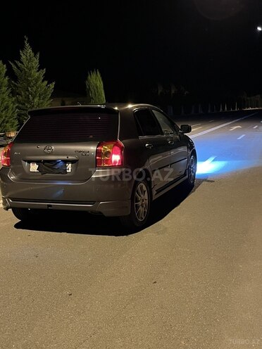 Toyota Corolla 2006, 370,000 km - 1.4 л - Bakı