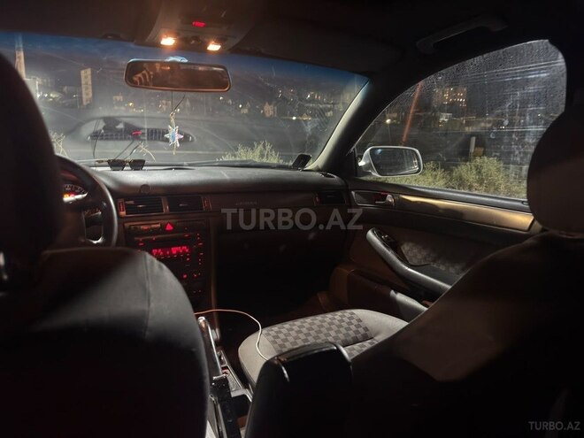 Audi A6 2003, 30,000 km - 2.5 l - Bakı
