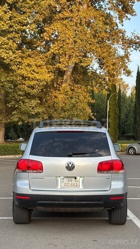 Volkswagen Touareg 2005, 235,000 km - 3.2 л - Mingəçevir