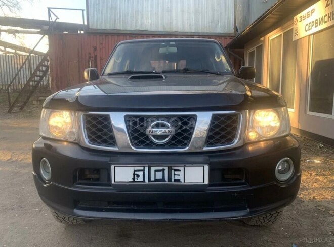 Nissan Patrol 2006, 283,000 km - 3.0 l - Bakı
