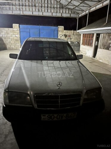 Mercedes C 180 1994, 582,219 km - 1.8 л - Yevlax