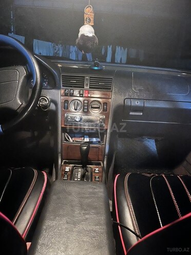 Mercedes C 180 1994, 582,219 km - 1.8 л - Yevlax
