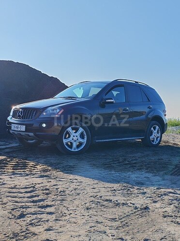 Mercedes ML 350 4MATIC 2006, 135,000 km - 3.5 l - Beyləqan