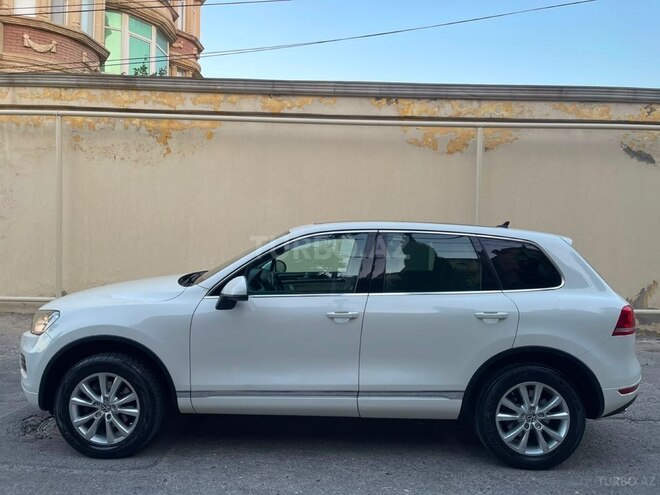 Volkswagen Touareg 2010, 186,500 km - 3.6 l - Bakı