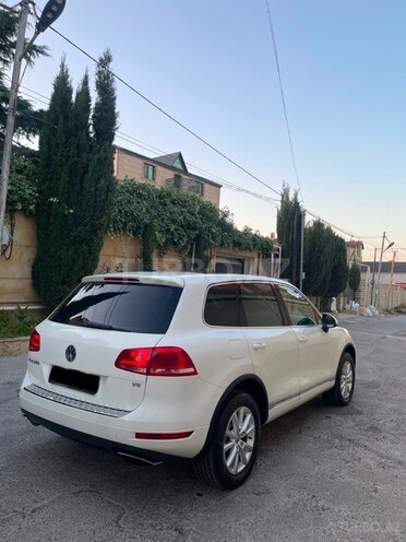 Volkswagen Touareg 2010, 186,500 km - 3.6 l - Bakı