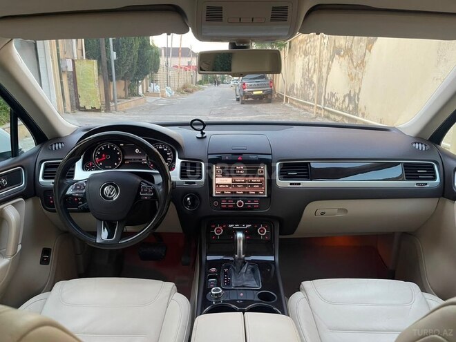 Volkswagen Touareg 2010, 186,500 km - 3.6 l - Bakı