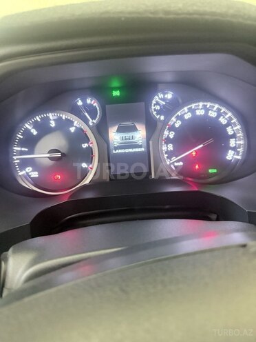 Toyota Land Cruiser Prado 2022, 21,950 km - 2.8 л - Bakı