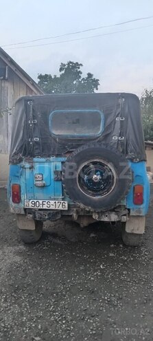 UAZ 469 1993, 450,000 km - 2.5 l - Quba