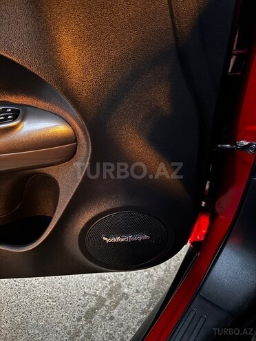 Nissan Juke 2017, 68,000 km - 1.6 л - Bakı