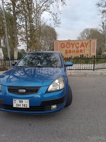 Kia Rio 2005, 385,000 km - 1.5 l - Saatlı