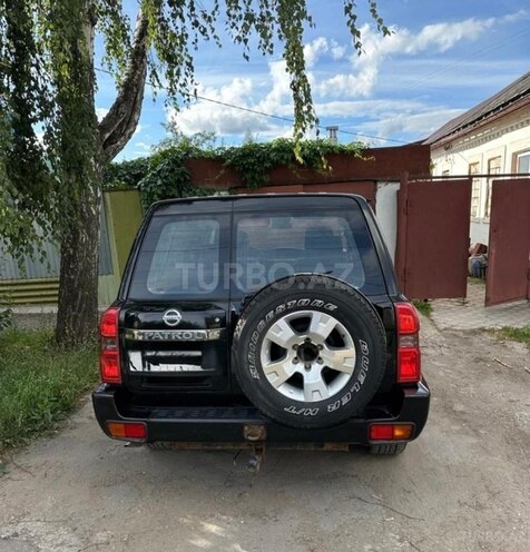 Nissan Patrol 2006, 290,300 km - 3.0 l - Bakı