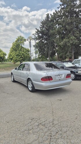 Mercedes E 200 2000, 390,000 km - 2.0 l - Şəmkir