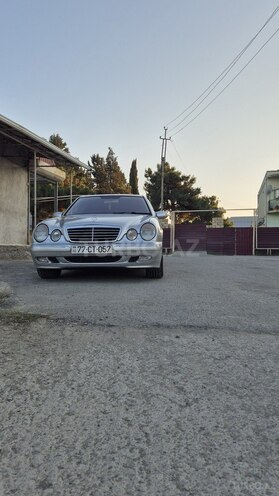 Mercedes E 200 2000, 390,000 km - 2.0 l - Şəmkir