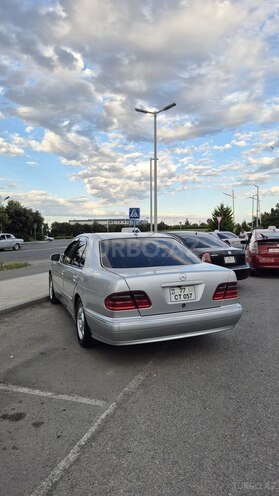 Mercedes E 200 2000, 390,000 km - 2.0 l - Şəmkir