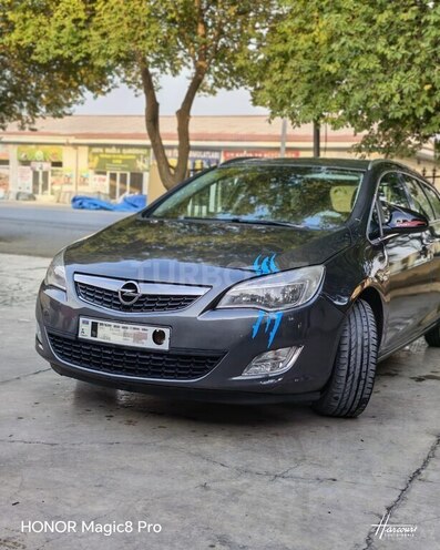 Opel Astra 2011, 271,000 km - 1.3 l - Sabirabad